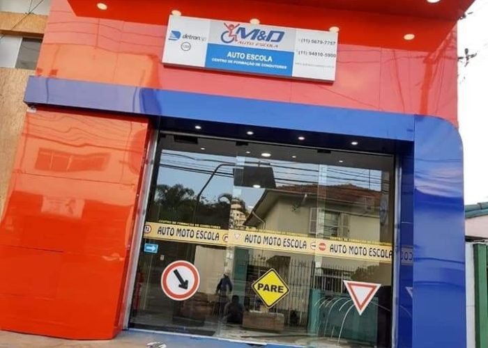 fachadas para auto escola preço Estiva Gerbi